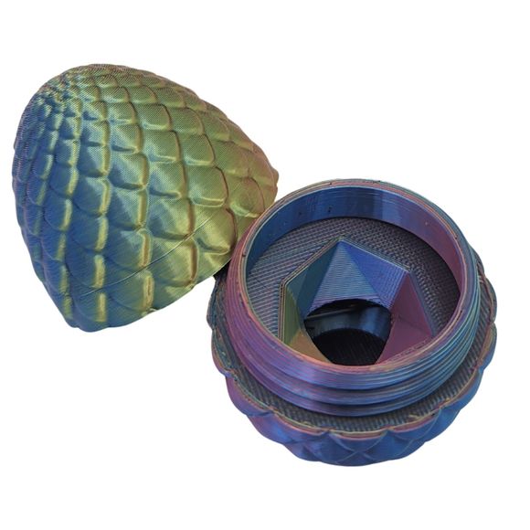 Mystery Dragon Egg and d20 Set | Perfect Gift for Dice Goblins and TTRPG player - Picture 4 of 6